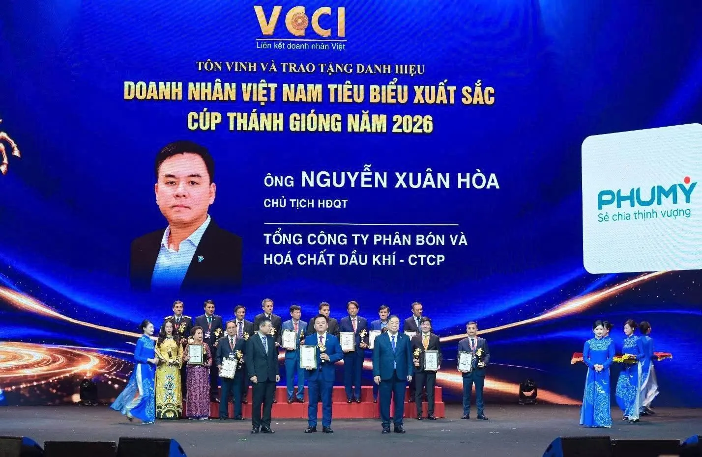 Chủ tịch HĐQT PVFCCo-Phú Mỹ Nguyễn Xuân Hòa được vinh danh Doanh nhân tiêu biểu xuất sắc năm 2026