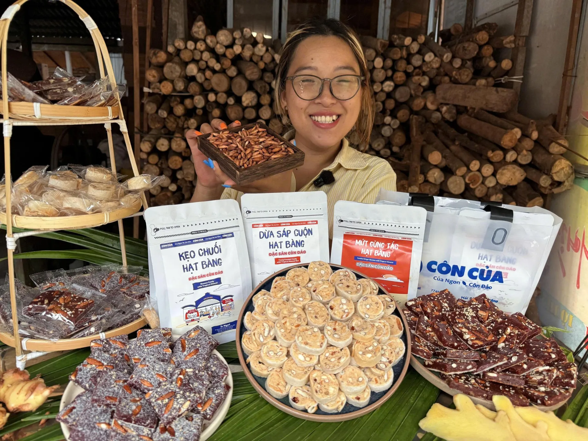 Người con Côn Đảo ba đời: “Tôi không bán đặc sản hay tour”