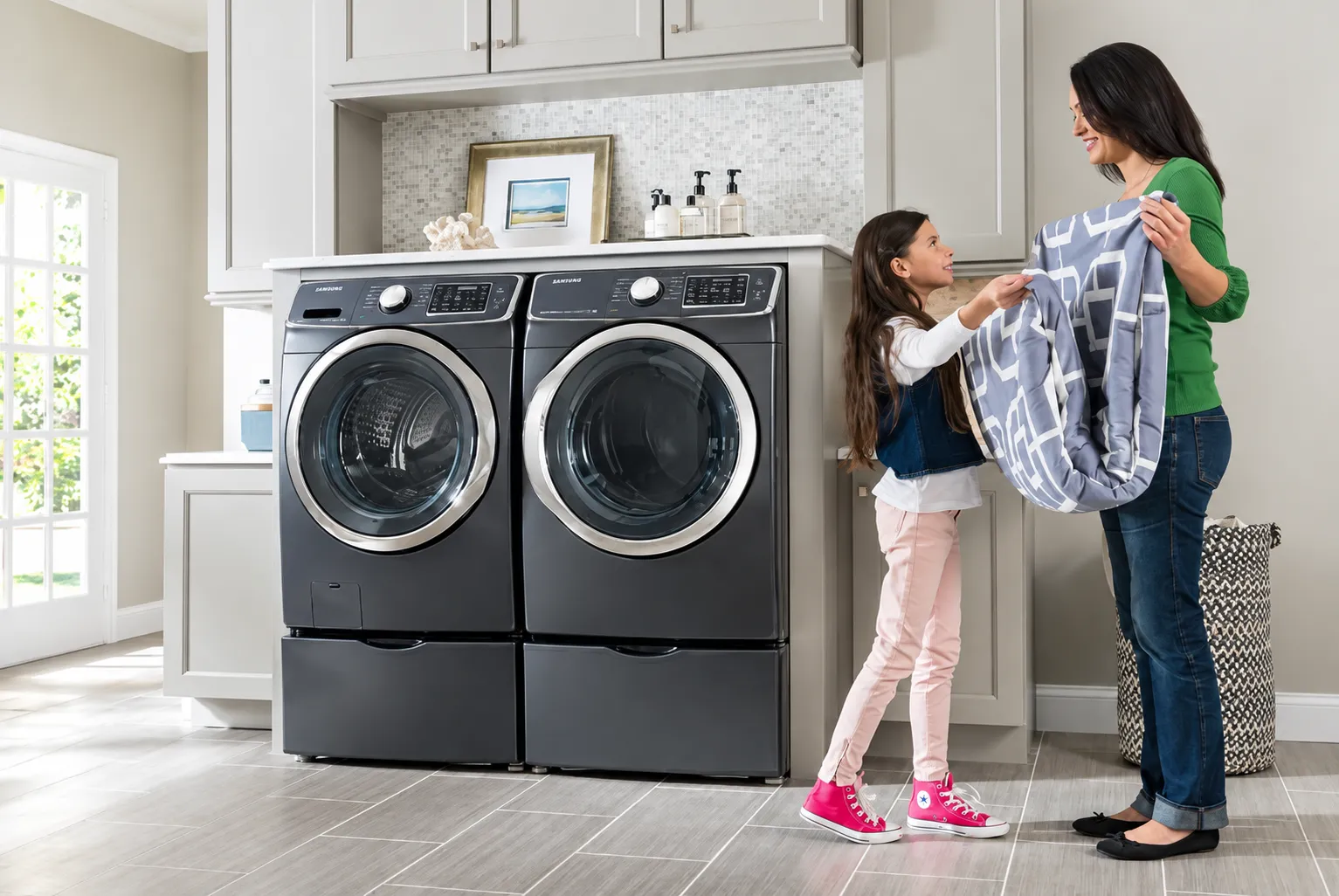 Có nên mua máy giặt sấy? 4 ưu điểm và những hạn chế cần biết trước khi xuống tiền