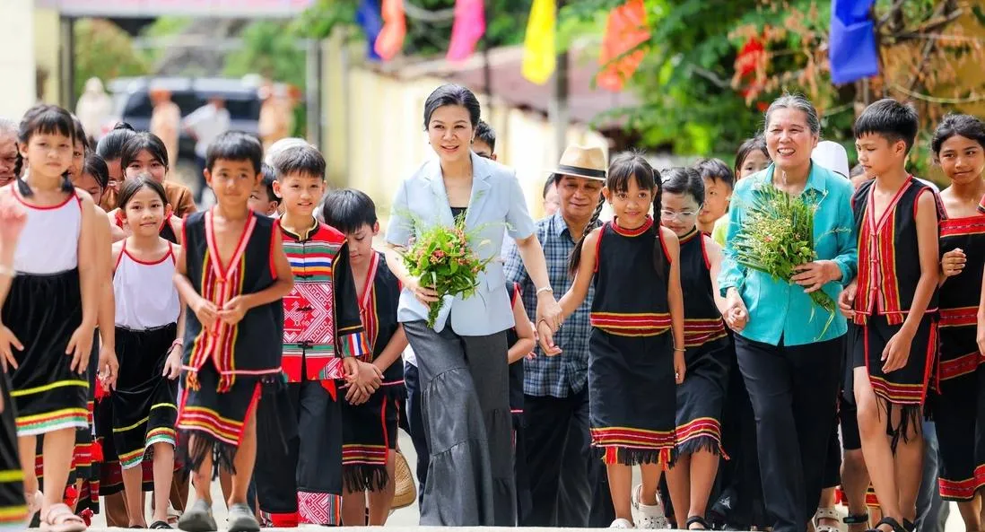 'Thắp sáng những ước mơ' năm 2026: Nâng bước trẻ em vùng cao bằng yêu thương và hy vọng