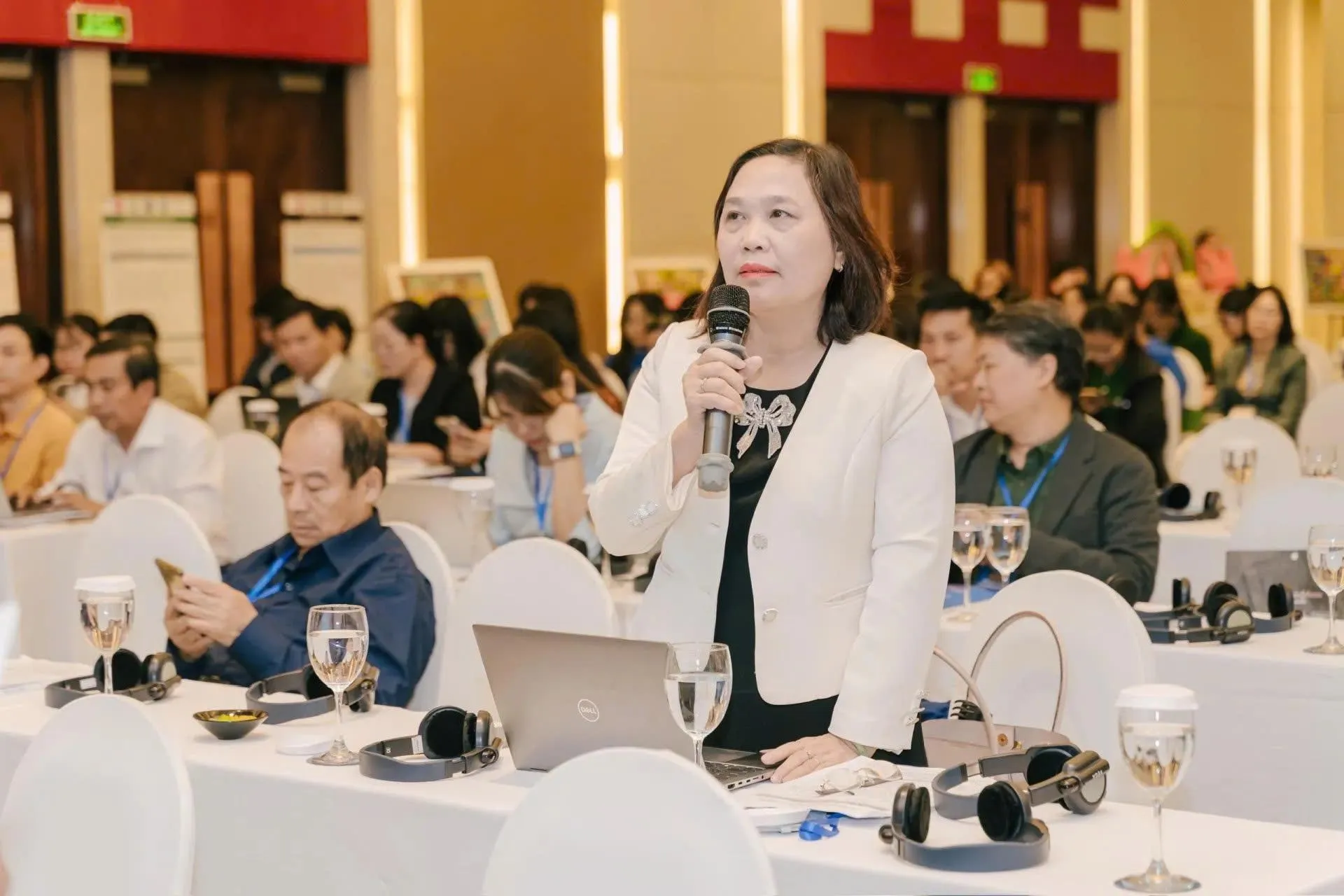 TS. BS. Vũ Thị Kim Hoa: Sự đồng hành của người lớn là “lá chắn” quan trọng nhất cho trẻ em trong kỷ nguyên số 