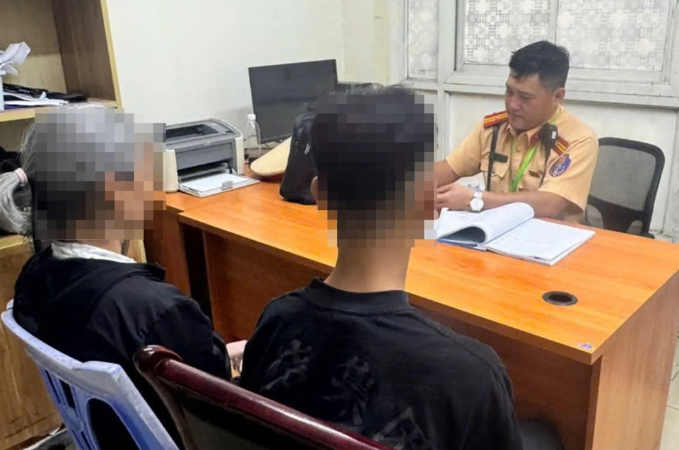 Vụ người mẹ bị phạt 9 triệu đồng: Bài học trách nhiệm khi phụ huynh giao xe cho con