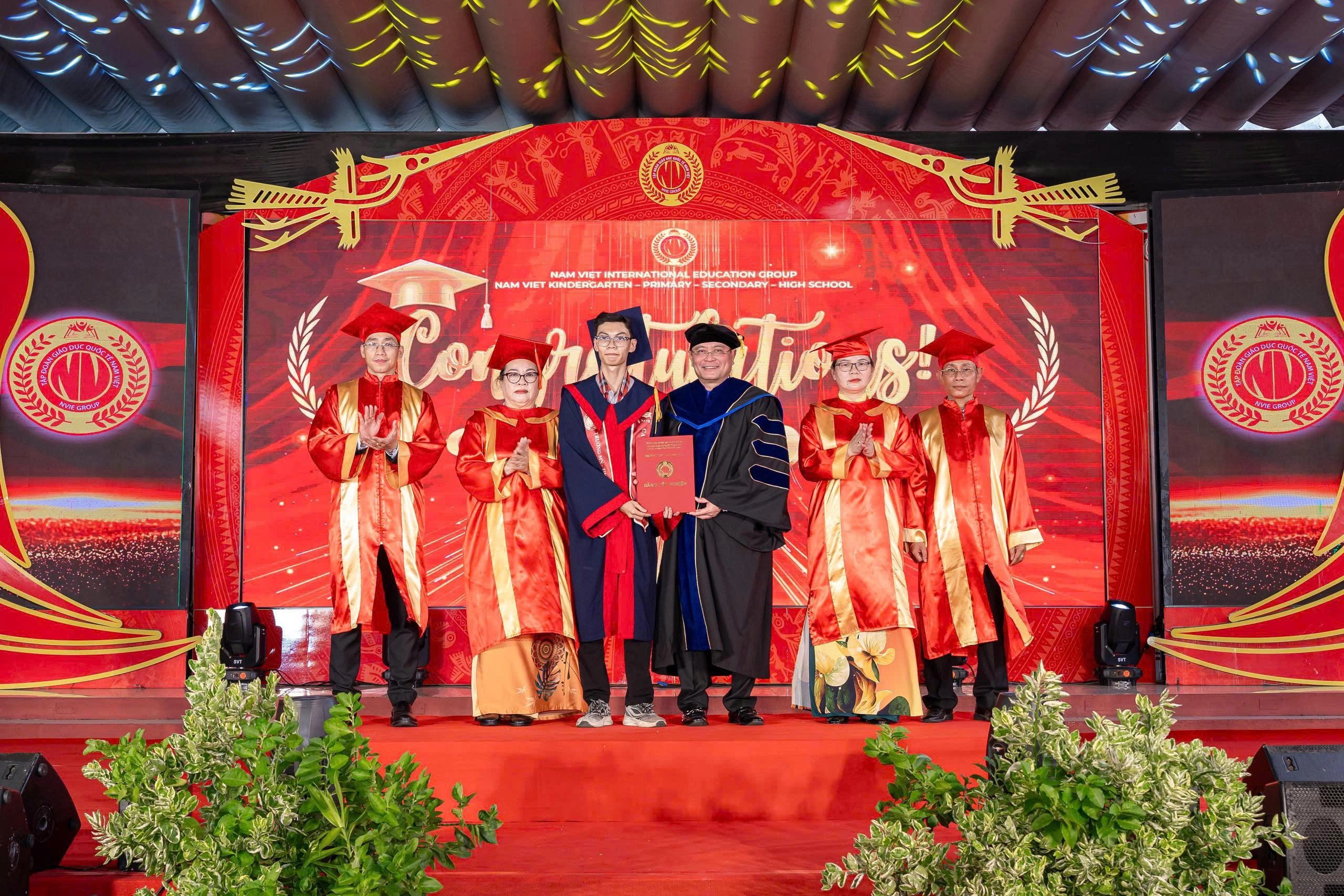 Học sinh Nam Việt xuất sắc trở thành thủ khoa đầu vào đại học