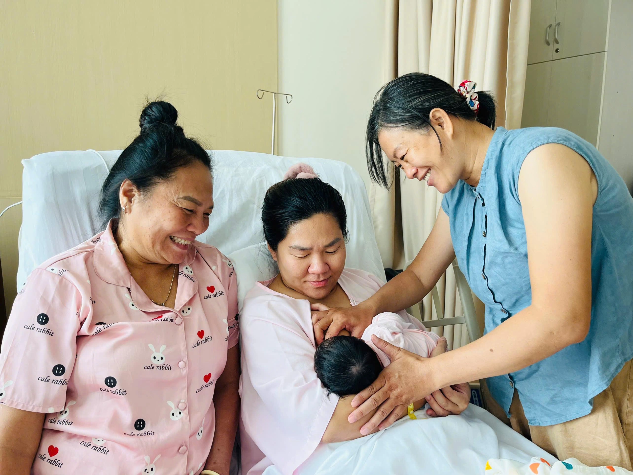 “Bà mụ sữa mẹ” và hành trình đồng hành cùng 11.000 bà mẹ