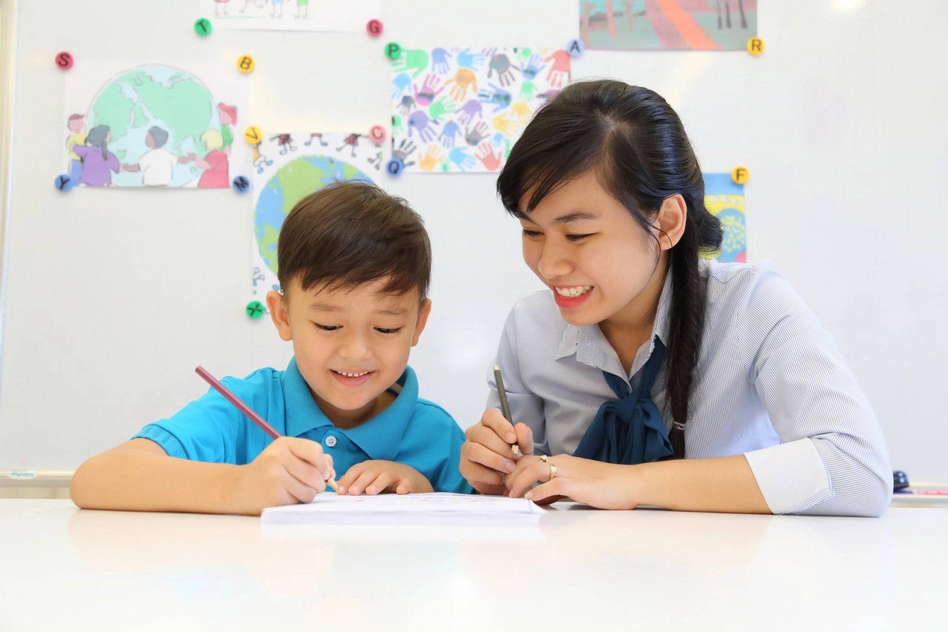 TP. HCM cho thí điểm dạy tiếng Anh tích hợp ở mầm non