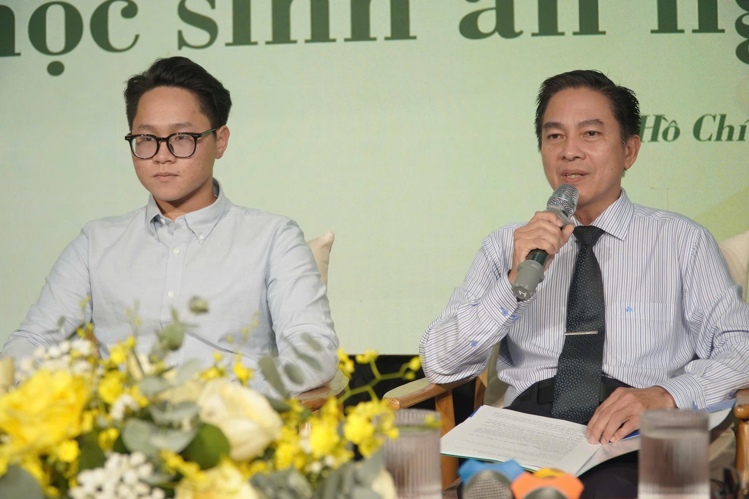 Bữa ăn bán trú: Nhà trường không thể giao phó hoàn toàn cho doanh nghiệp