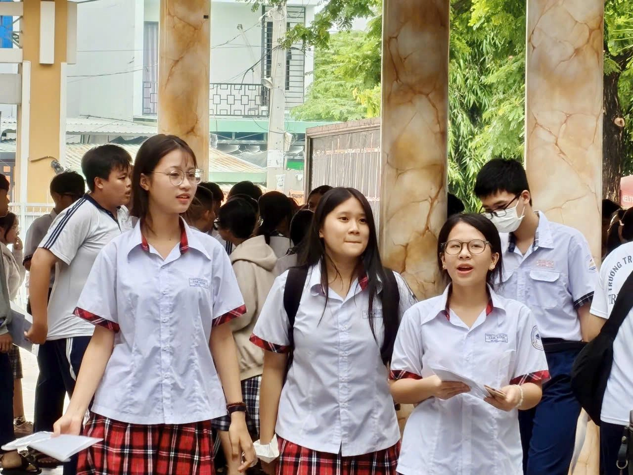 Học sinh ở TP.HCM thêm cơ hội vào lớp 10, giảm áp lực thi cử