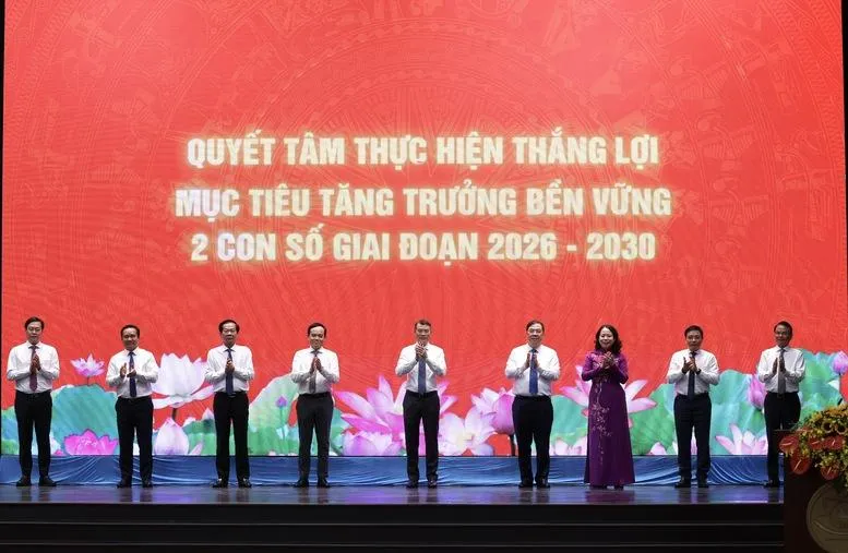 Thủ tướng phát động phong trào thi đua tăng trưởng bền vững '2 con số'