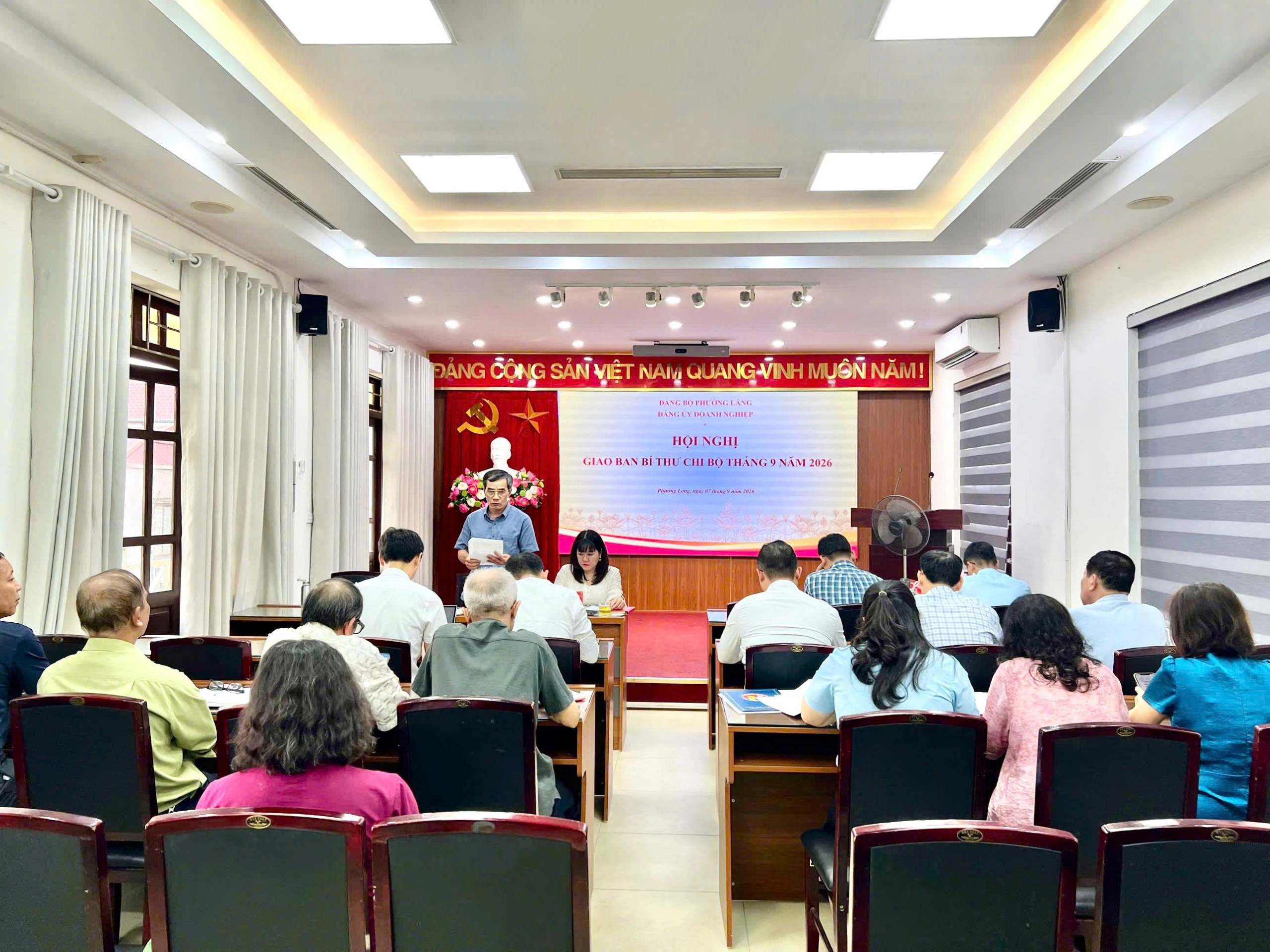 Đảng ủy Doanh nghiệp phường Láng: Đồng hành cùng doanh nghiệp, nâng chất lượng công tác xây dựng Đảng