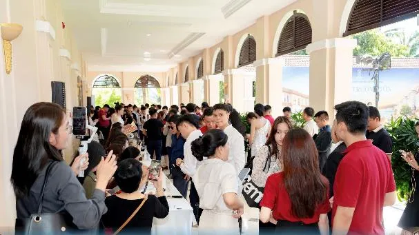 Hàng trăm khách “săn” quỹ căn hoàn thiện Đảo Ngọc với cam kết thuê 21% trong 3 năm