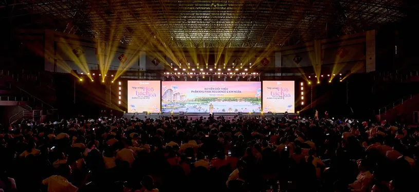 Bàn giao thấp tầng, trao sổ đỏ căn hộ, Sun Urban City tiếp tục kiến tạo niềm tin