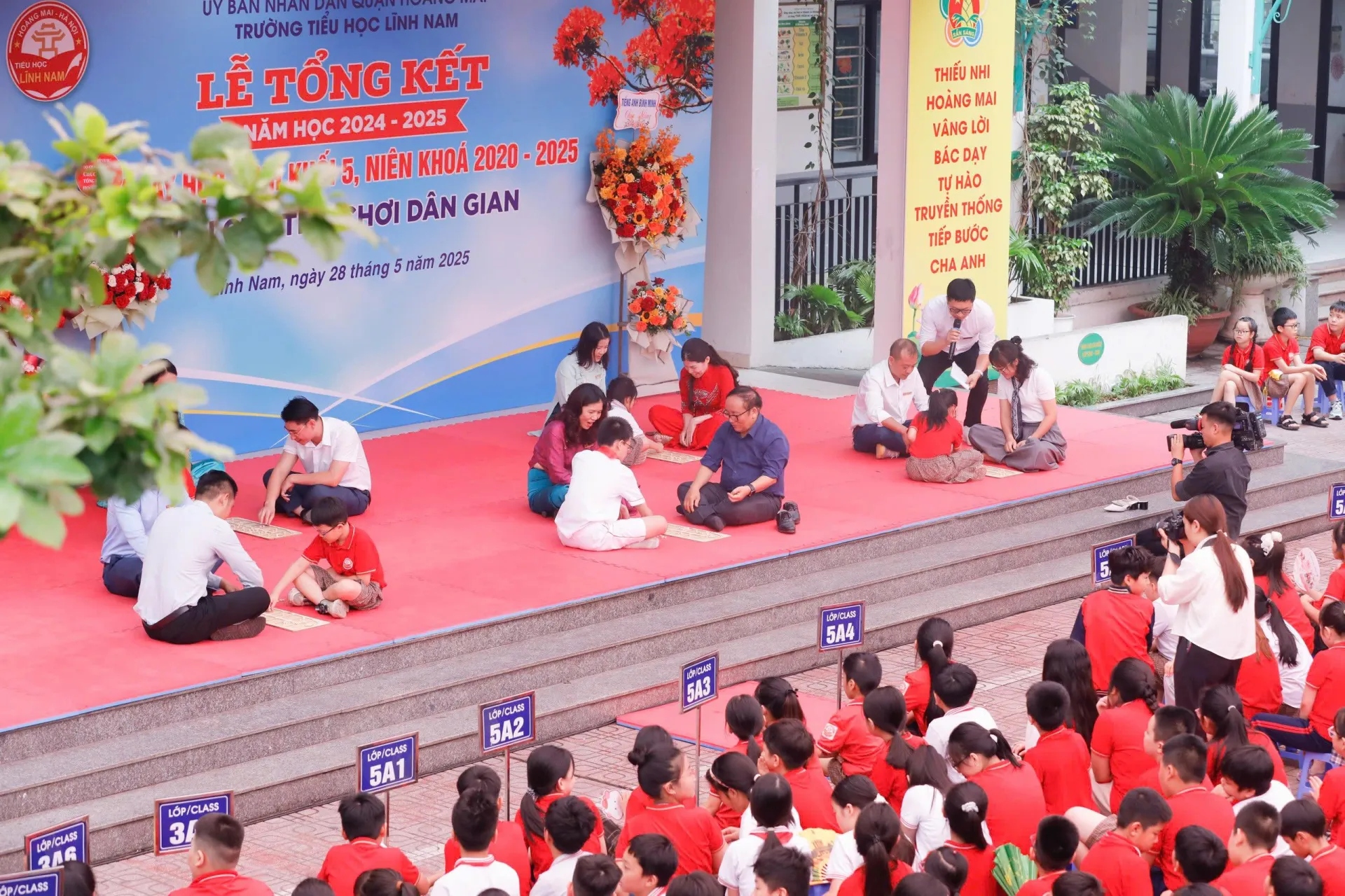 Bộ GD&ĐT đẩy mạnh sáp nhập trường học, thí điểm mô hình mới