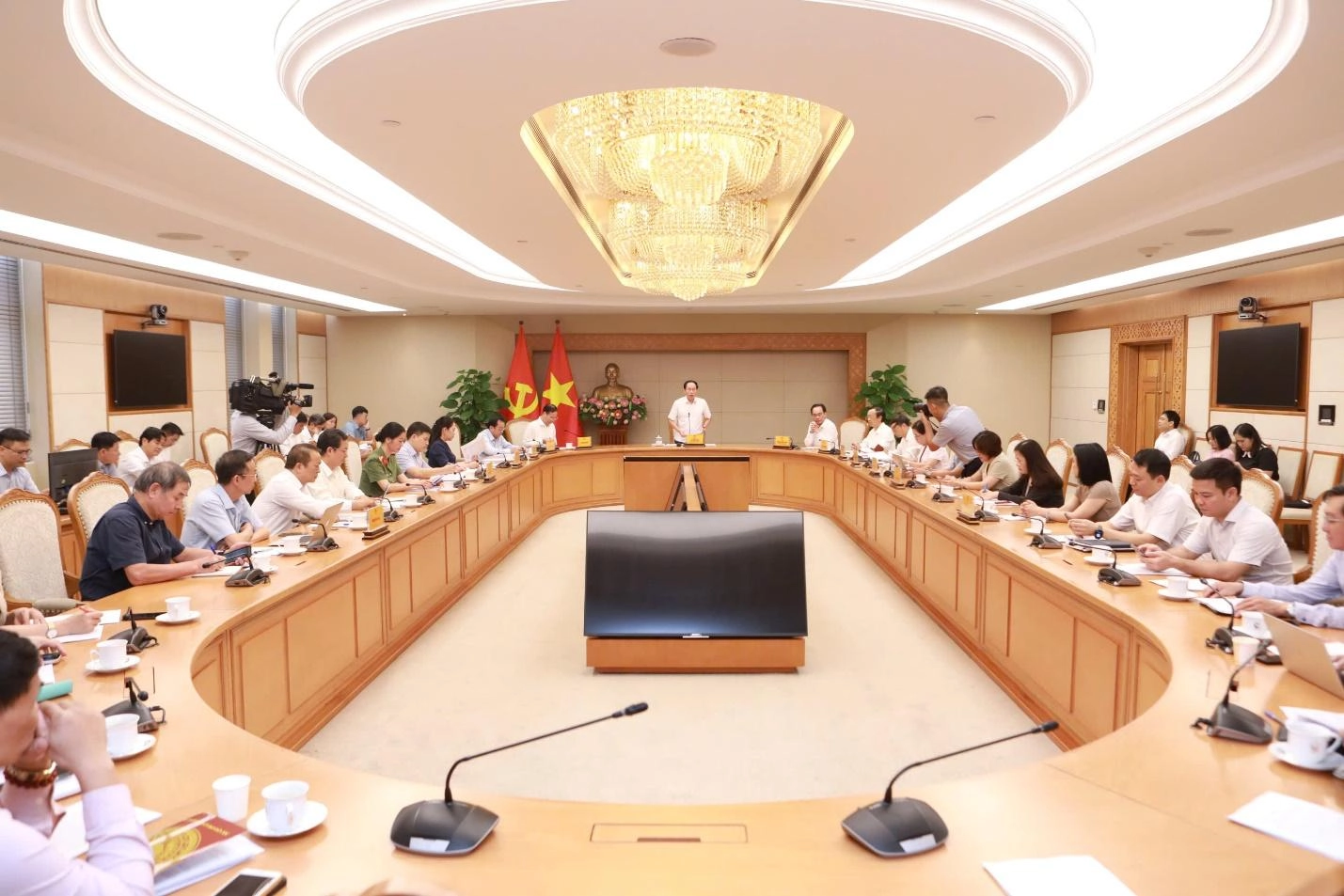 Phó Thủ tướng Lê Tiến Châu: Giữ ổn định kỳ thi tốt nghiệp THPT