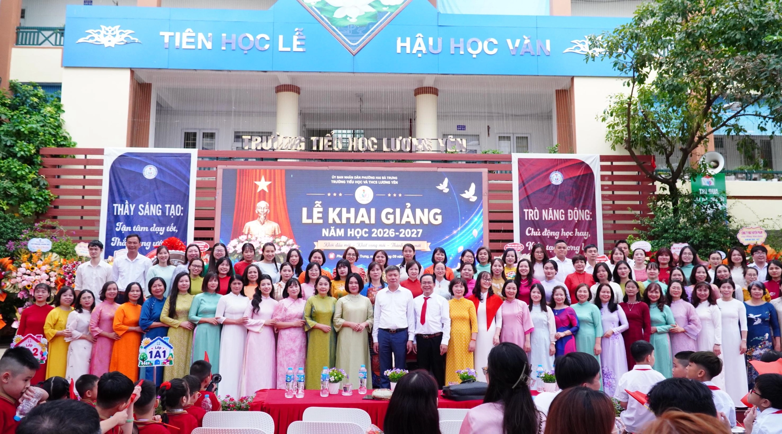 Trường Tiểu học & THCS Lương Yên tưng bừng khai giảng năm học mới: Gieo ước mơ hôm nay, vun đắp khát vọng ngày mai