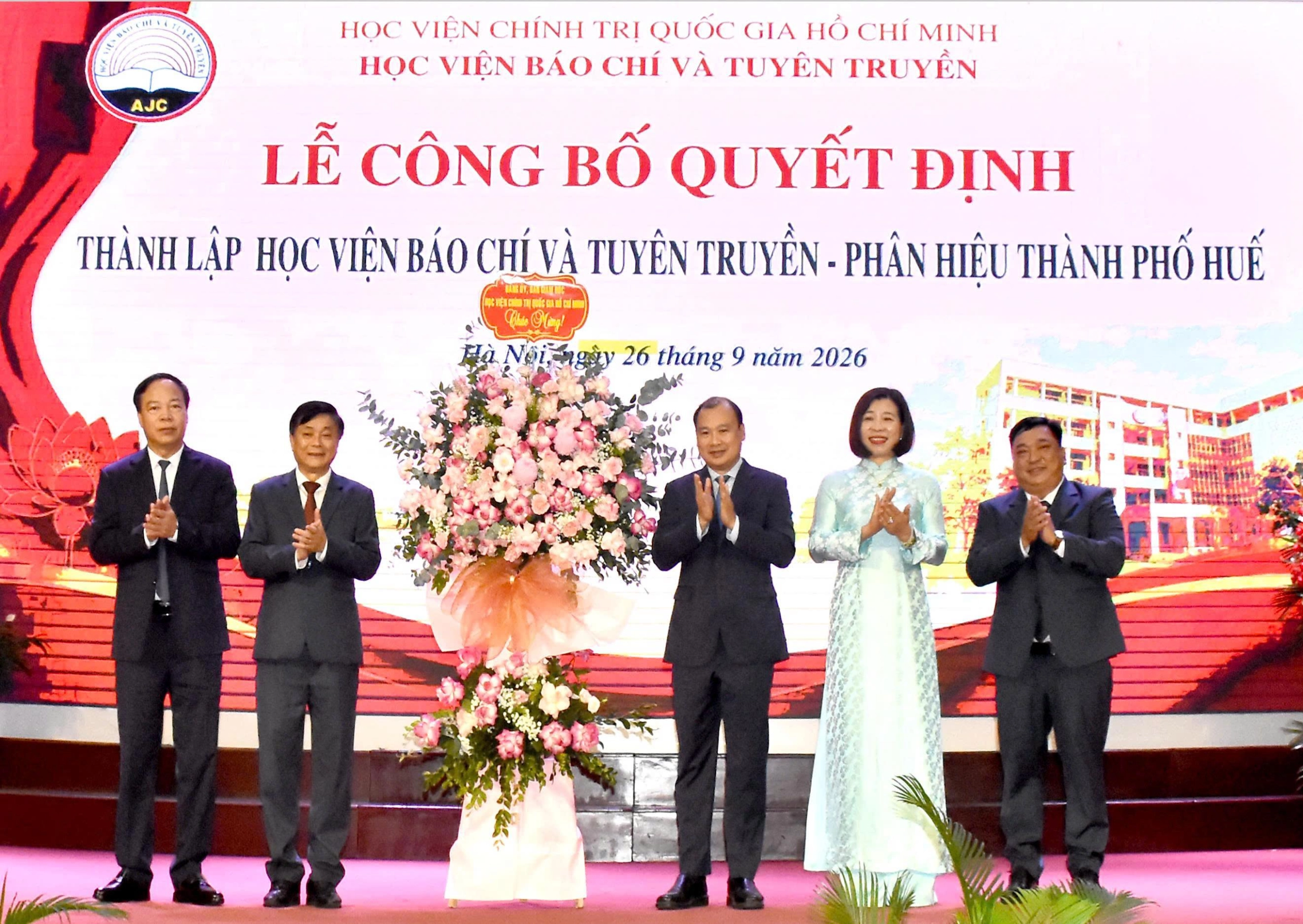 Học viện Báo chí và Tuyên truyền công bố Quyết định thành lập Phân hiệu thành phố Huế