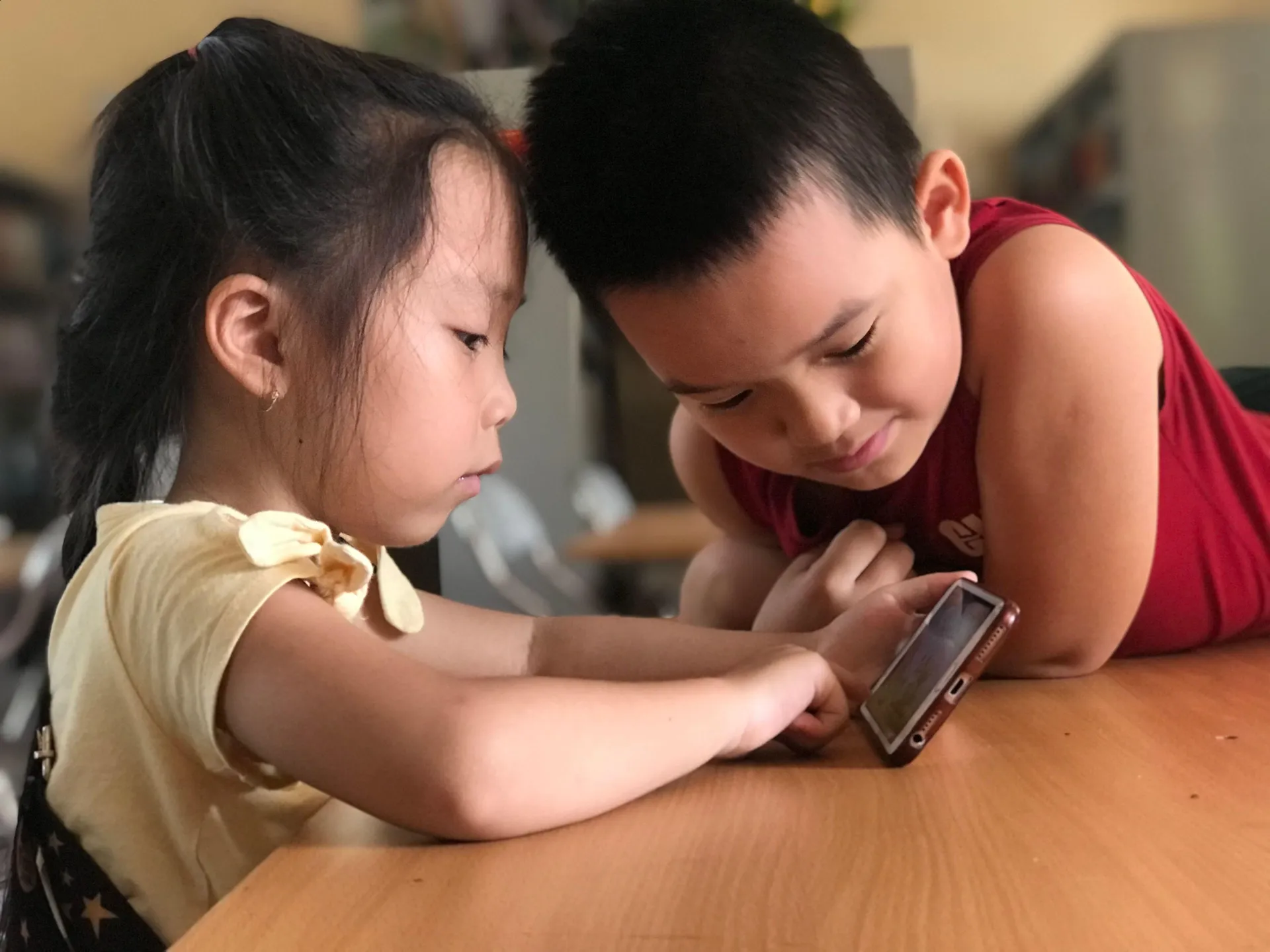 Trẻ em đang được bảo vệ đến đâu trên không gian mạng?