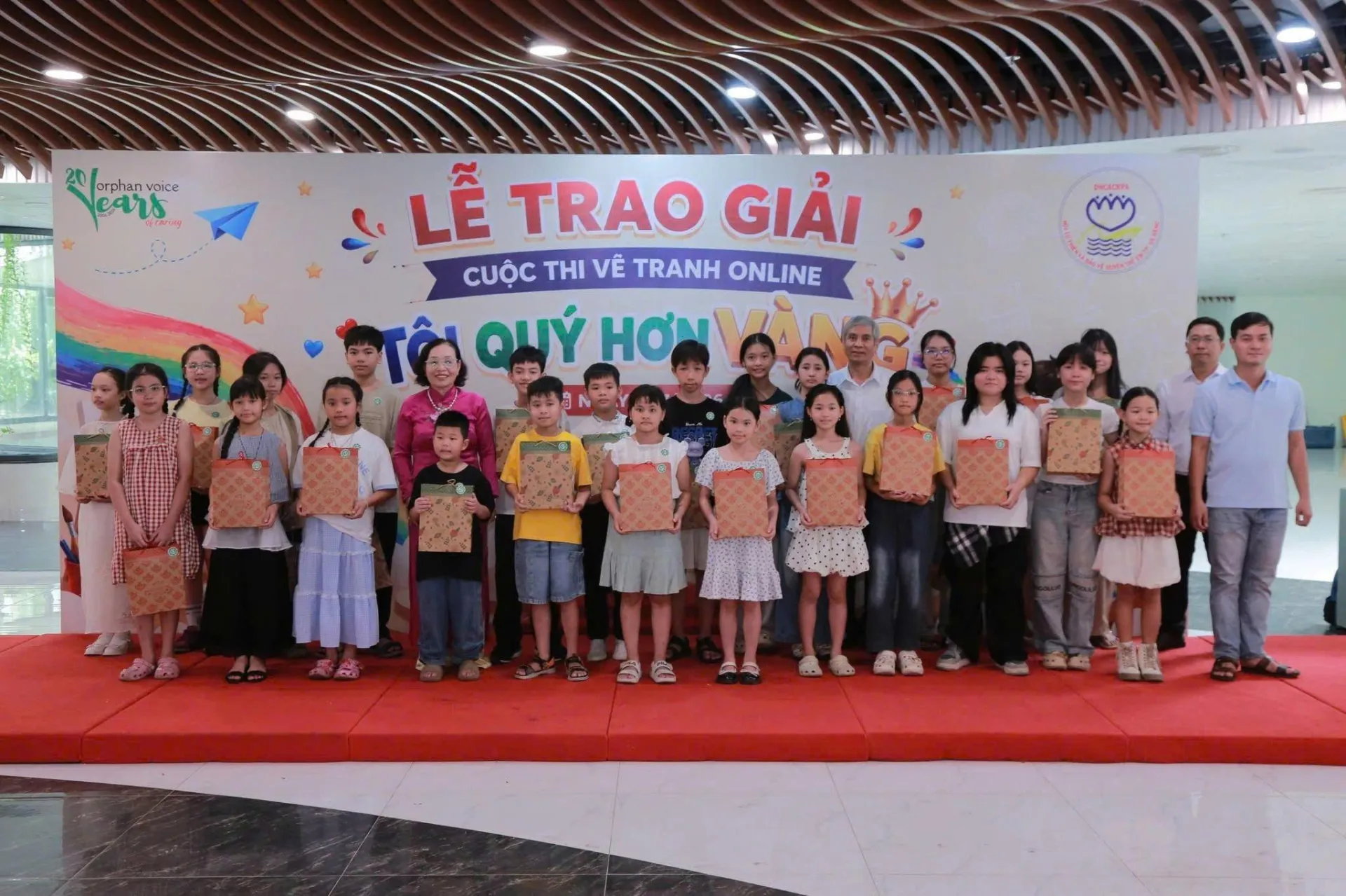 Lan tỏa thông điệp bảo vệ trẻ em qua cuộc thi vẽ tranh trực tuyến “Tôi quý hơn vàng”