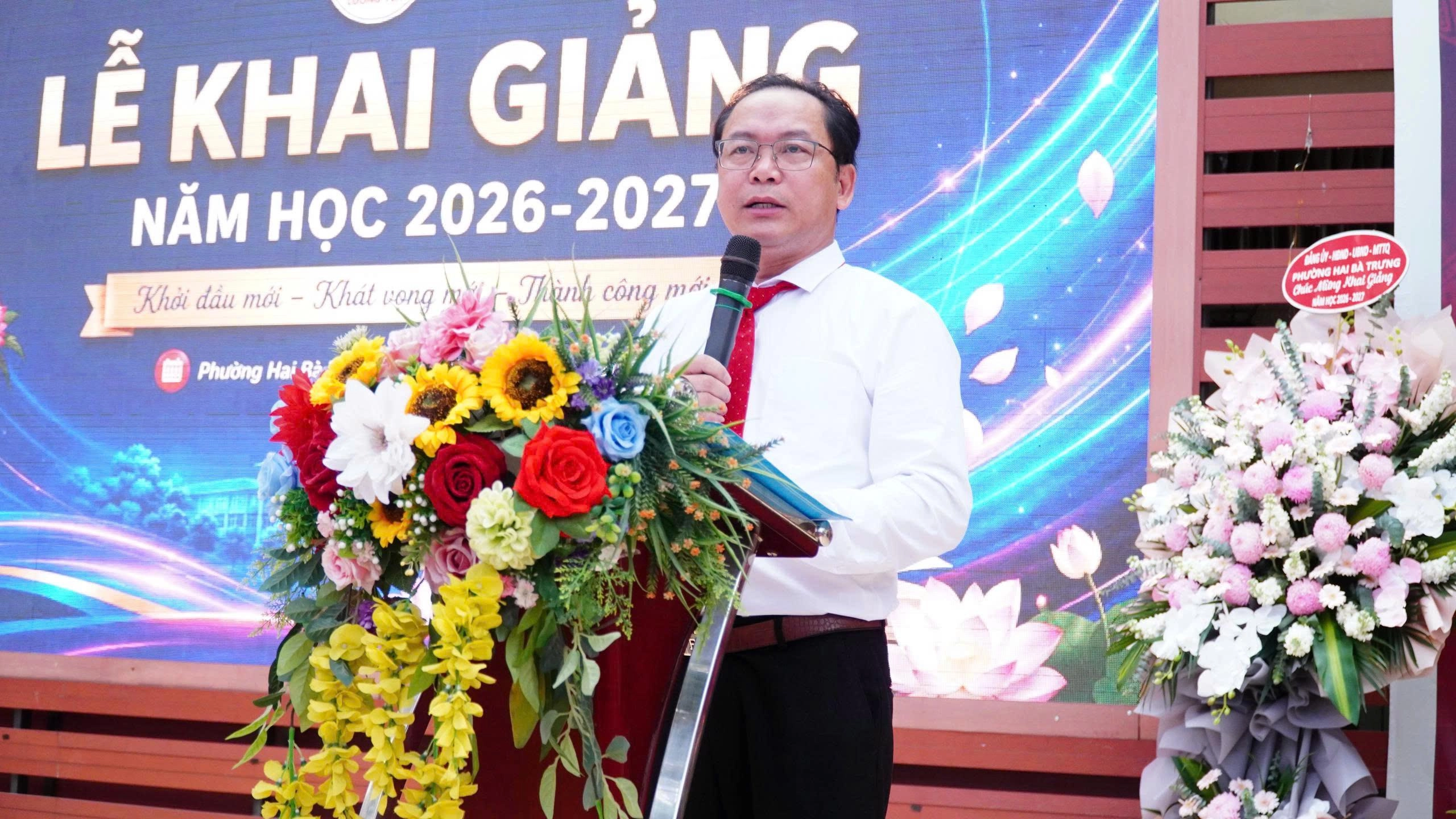 Thầy và trò Trường Tiểu học & THCS Lương Yên tưng bừng khai giảng năm học mới
