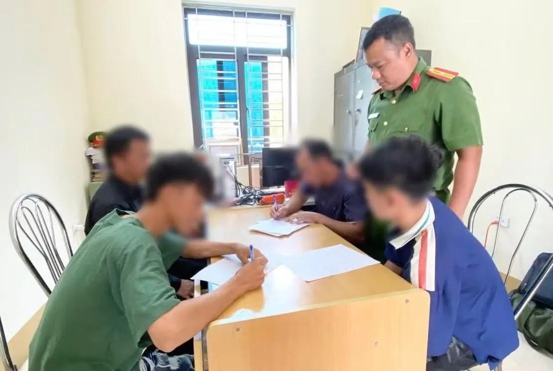 Liên tiếp giải cứu 4 học sinh vùng cao mắc bẫy 'việc nhẹ lương cao' trên mạng xã hội