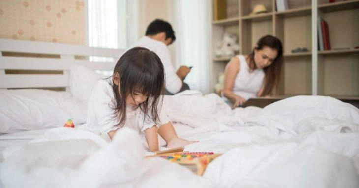Khi con không còn biết nói cùng ai?