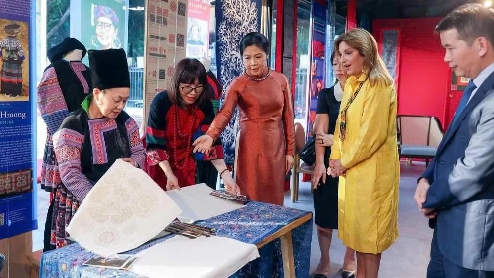 Tăng cường giao lưu văn hóa giữa Việt Nam và Panama