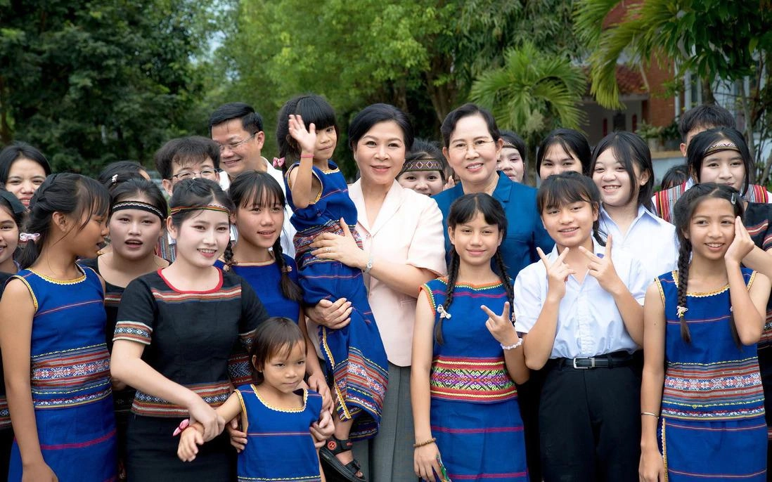 Nắng ấm nơi 'mái nhà chung' Quảng Ngãi