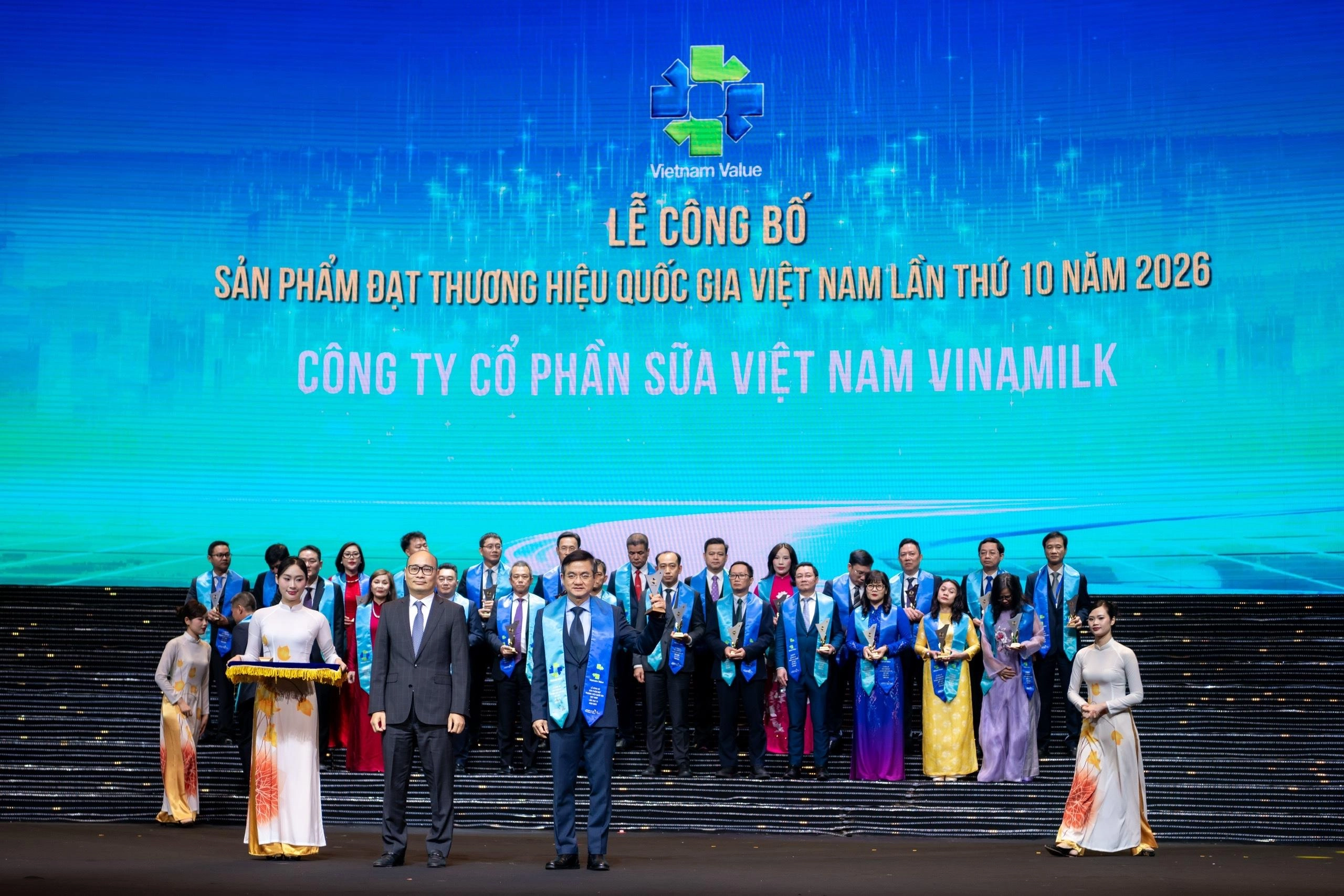 18 năm đạt thương hiệu quốc gia và hành trình không ngừng nâng chuẩn của Vinamilk