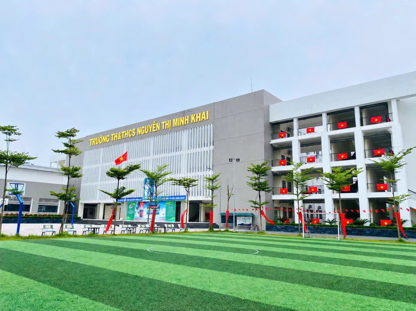 Trường TH&THCS NGUYỄN THỊ MINH KHAI