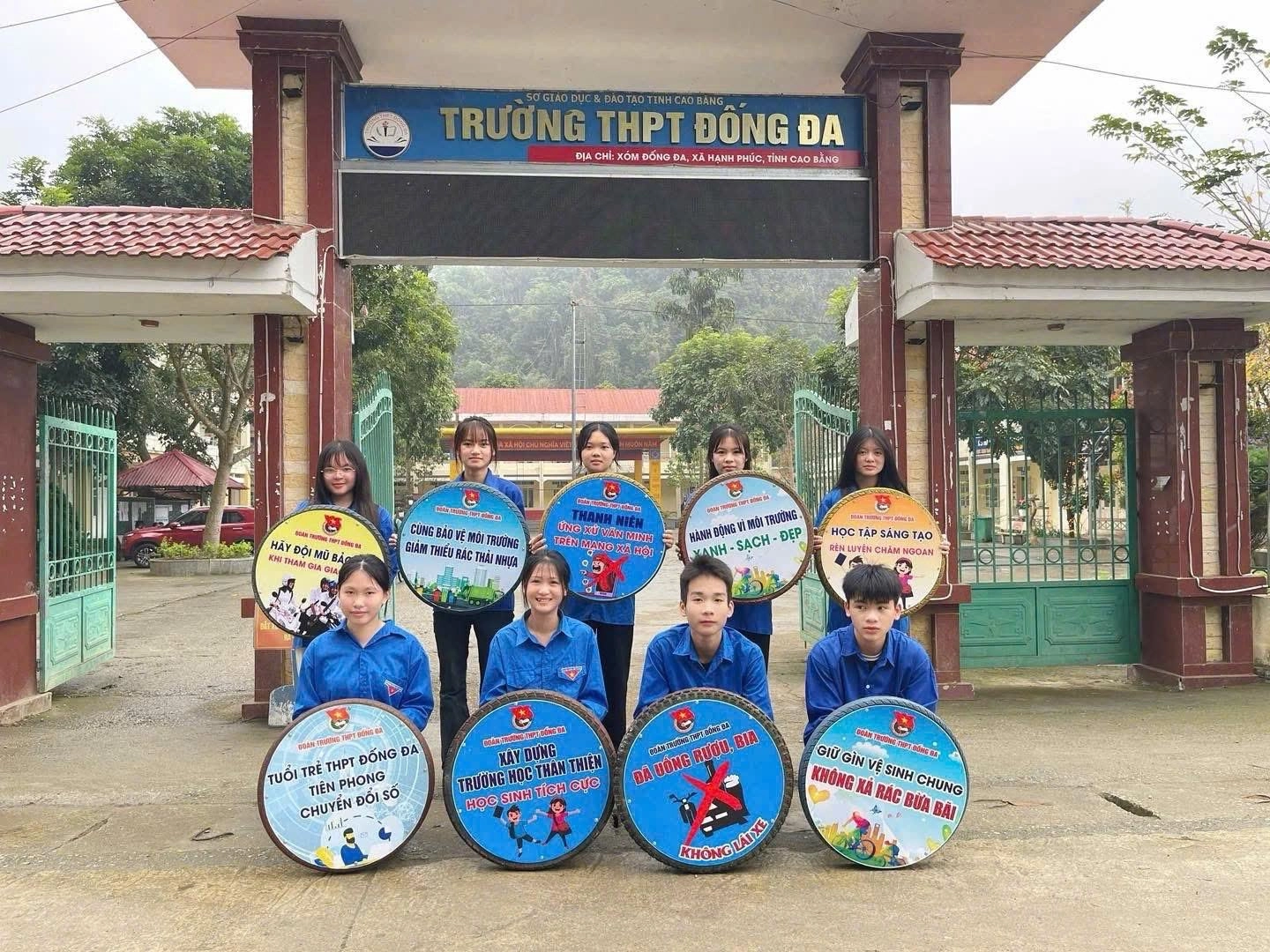 Trường THPT Đống Đa