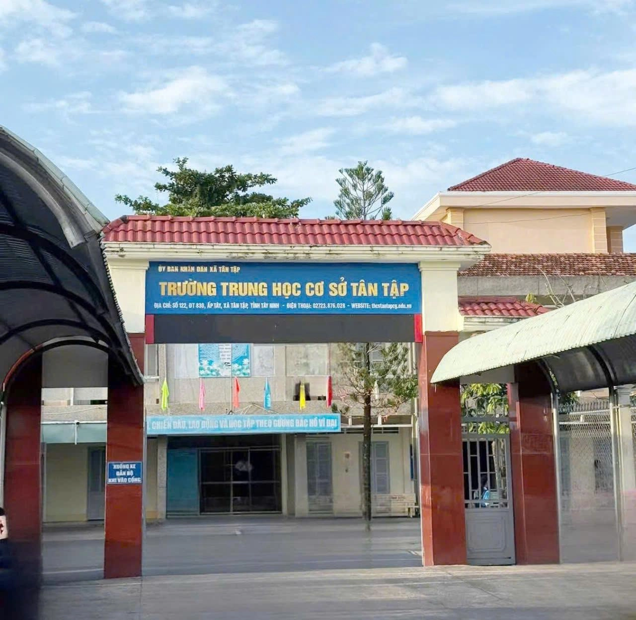 Trường THCS Tân Tập