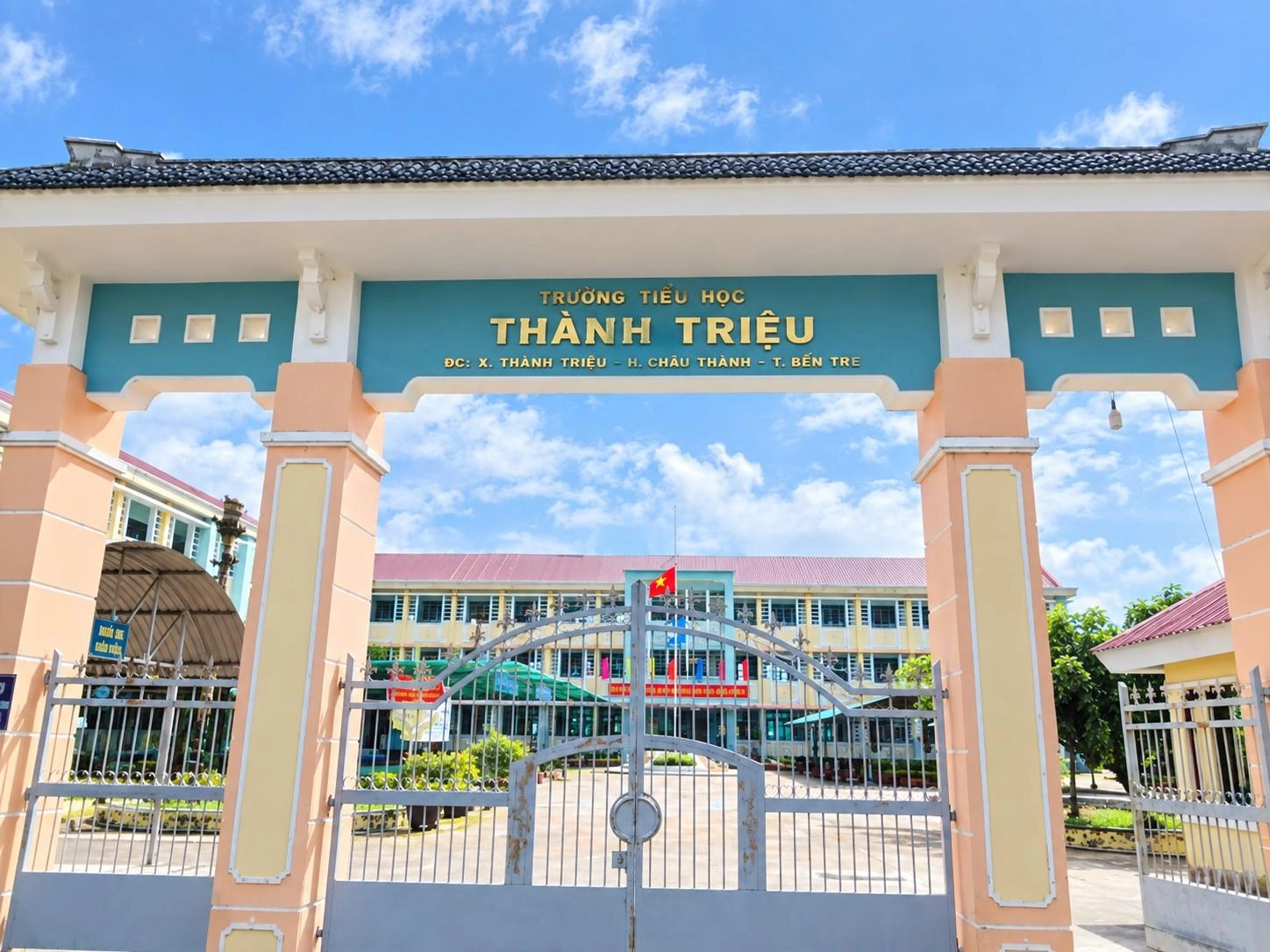 Trường Tiểu học Thành Triệu