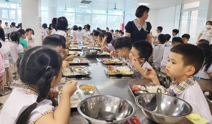 “Nạn đói tiềm ẩn” trong bữa ăn của trẻ em
