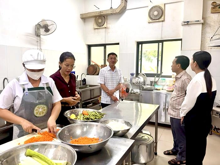 Đồng Tháp: Phường Sa Đéc quyết tâm đảm bảo an toàn thực phẩm trong các cơ sở giáo dục