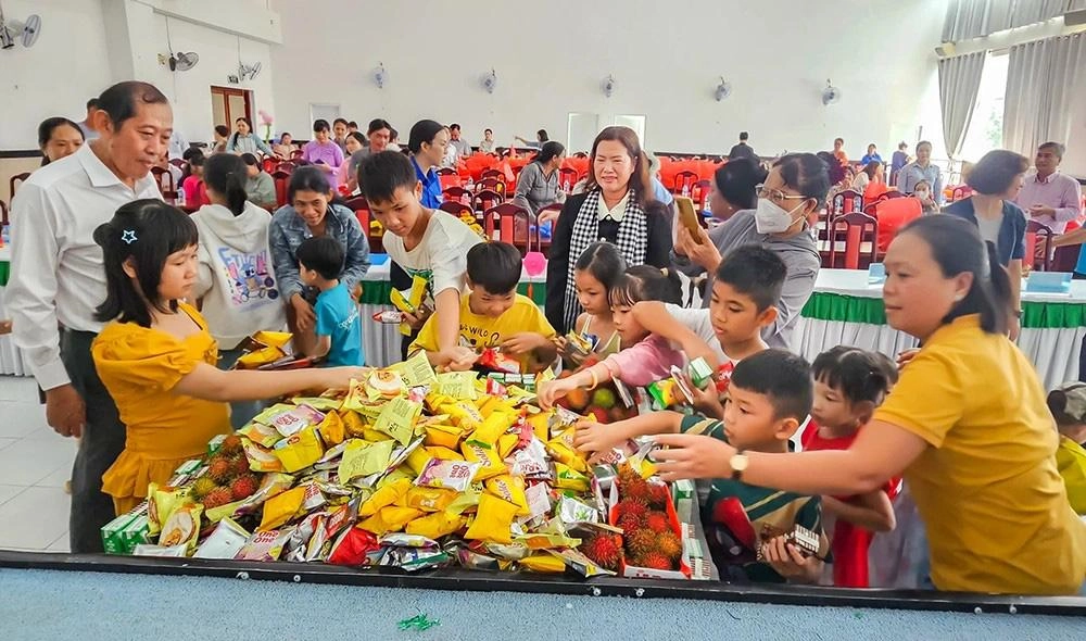 Cần Thơ: Mùa Trung thu ngập tràn yêu thương cho trẻ em có hoàn cảnh đặc biệt khó khăn