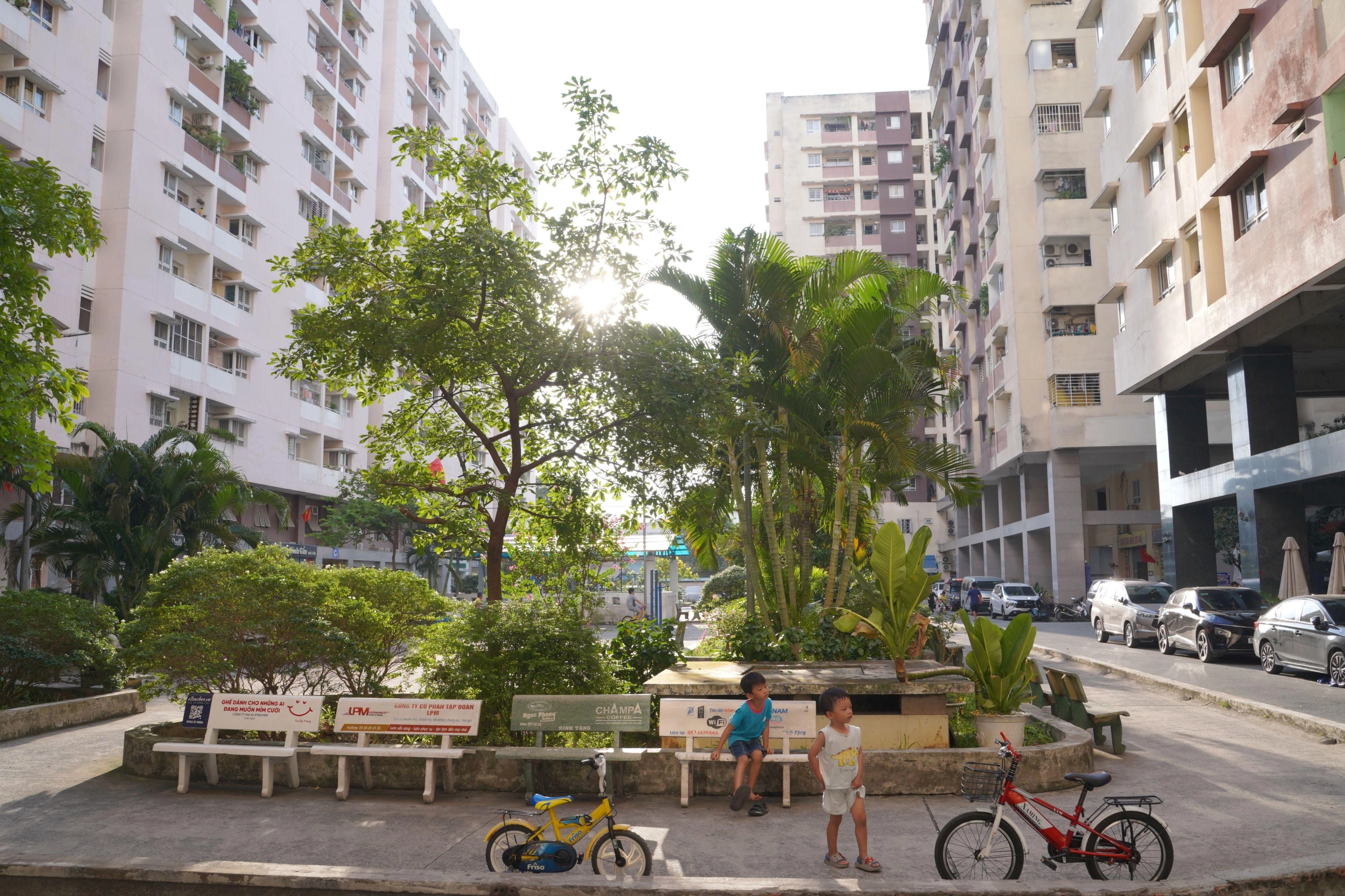 Thiếu sân chơi cho trẻ tại các khu chung cư