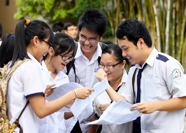 Toán, Văn nhân hệ số 2 trong tuyển sinh vào lớp 10: có lỗi thời?