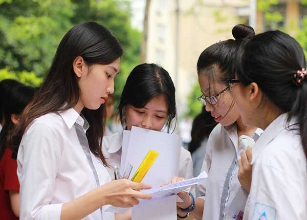 Đăng ký nguyện vọng xét tuyển, thí sinh không nên 'nước đến chân mới nhảy'
