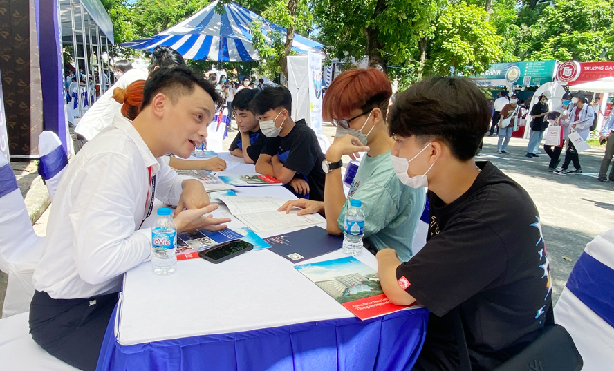 Tuyển sinh đại học năm 2022: Vì sao vẫn còn hiện tượng ''thí sinh ảo''