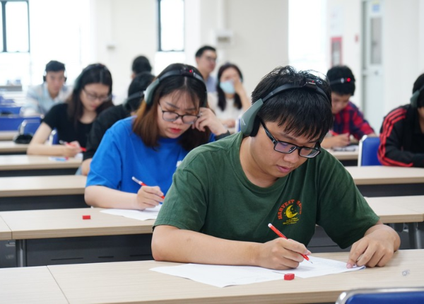 Bộ Giáo dục và Đào tạo cảnh báo chiêu trò lừa đảo học bổng du học