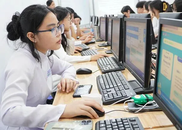 Thí sinh có thể thử thực hành đăng ký xét tuyển đại học năm 2026