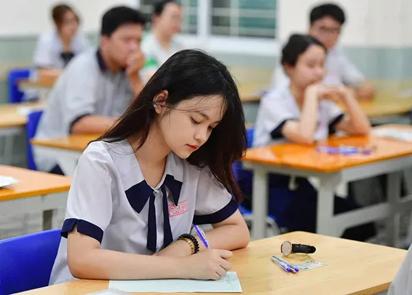 Đăng ký nguyện vọng đại học năm 2026 thí sinh 2k8 cần lưu ý gì?