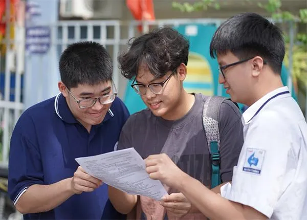 Điểm chuẩn đại học 2026 sẽ biến động như thế nào