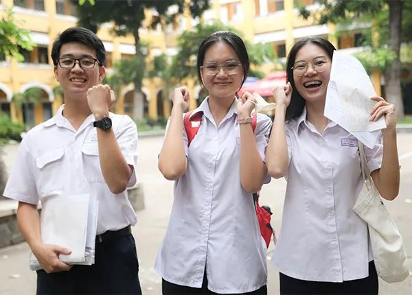 Sau công bố điểm chuẩn đại học 2026, thí sinh cần hoàn tất những thủ tục nào?