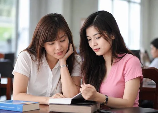 Vì sao tân sinh viên cần làm quen với phương pháp học tập ở đại học?