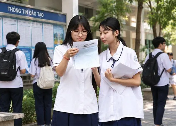 Vì sao tân sinh viên cần tìm hiểu quy chế đào tạo ngay từ đầu năm học?