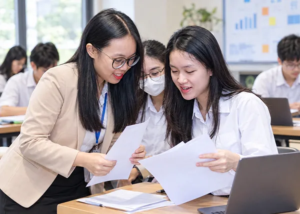 Sinh viên cần hình thành kỹ năng ứng dụng kiến thức đã học vào công việc thực tế