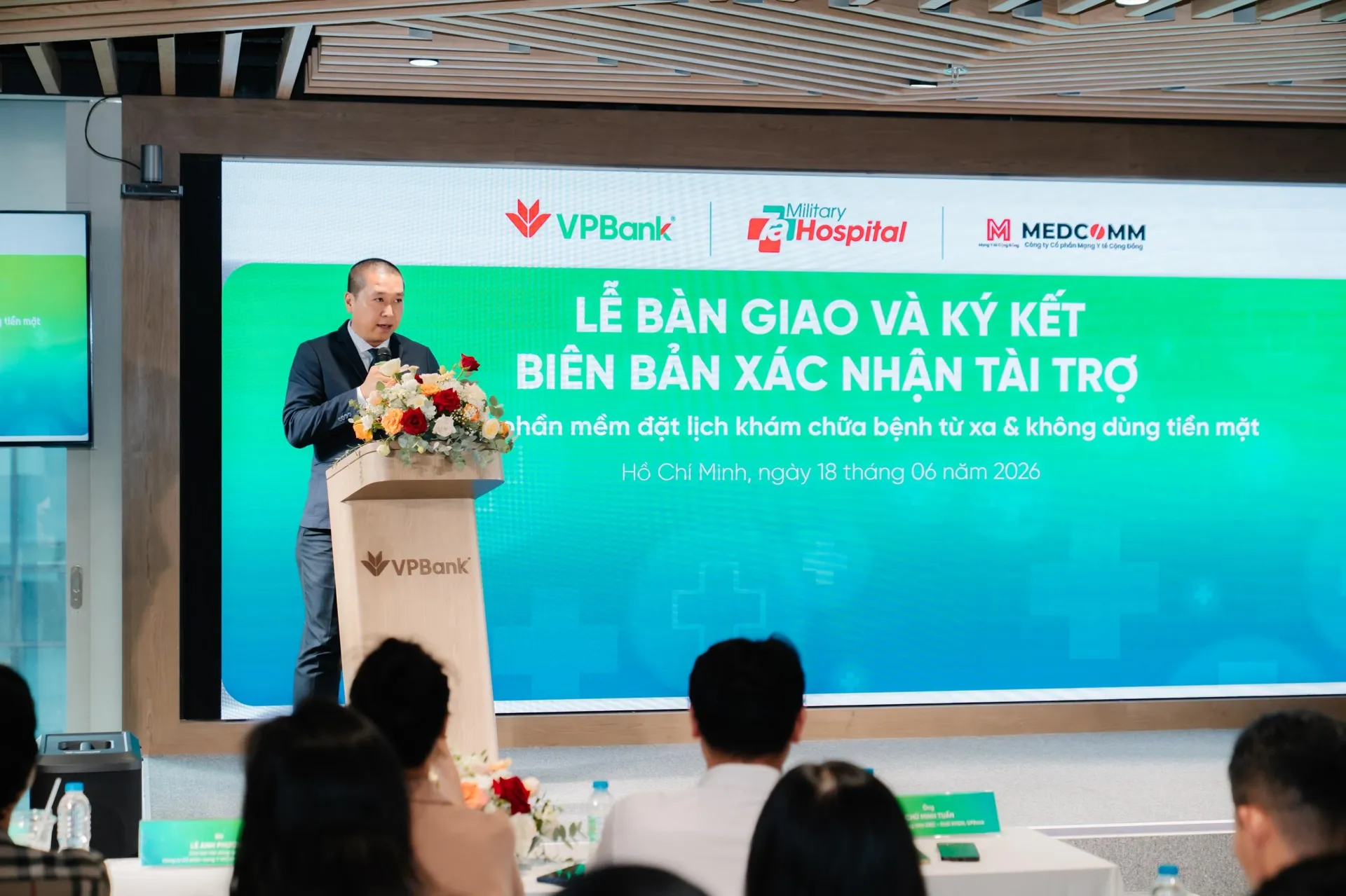Anh 2 - VPBANK