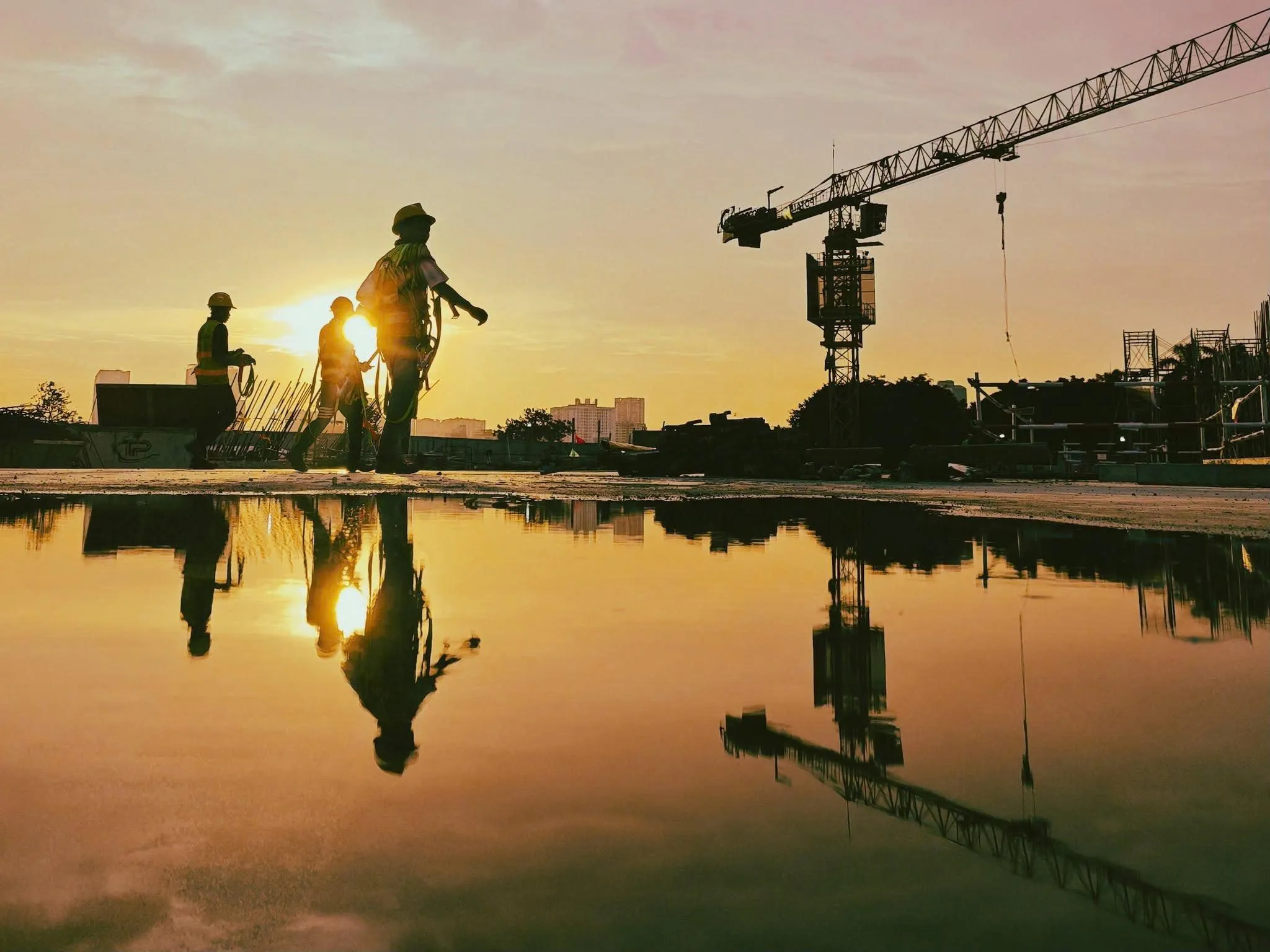 Biến động khoản phải thu tại nhóm doanh nghiệp xây dựng