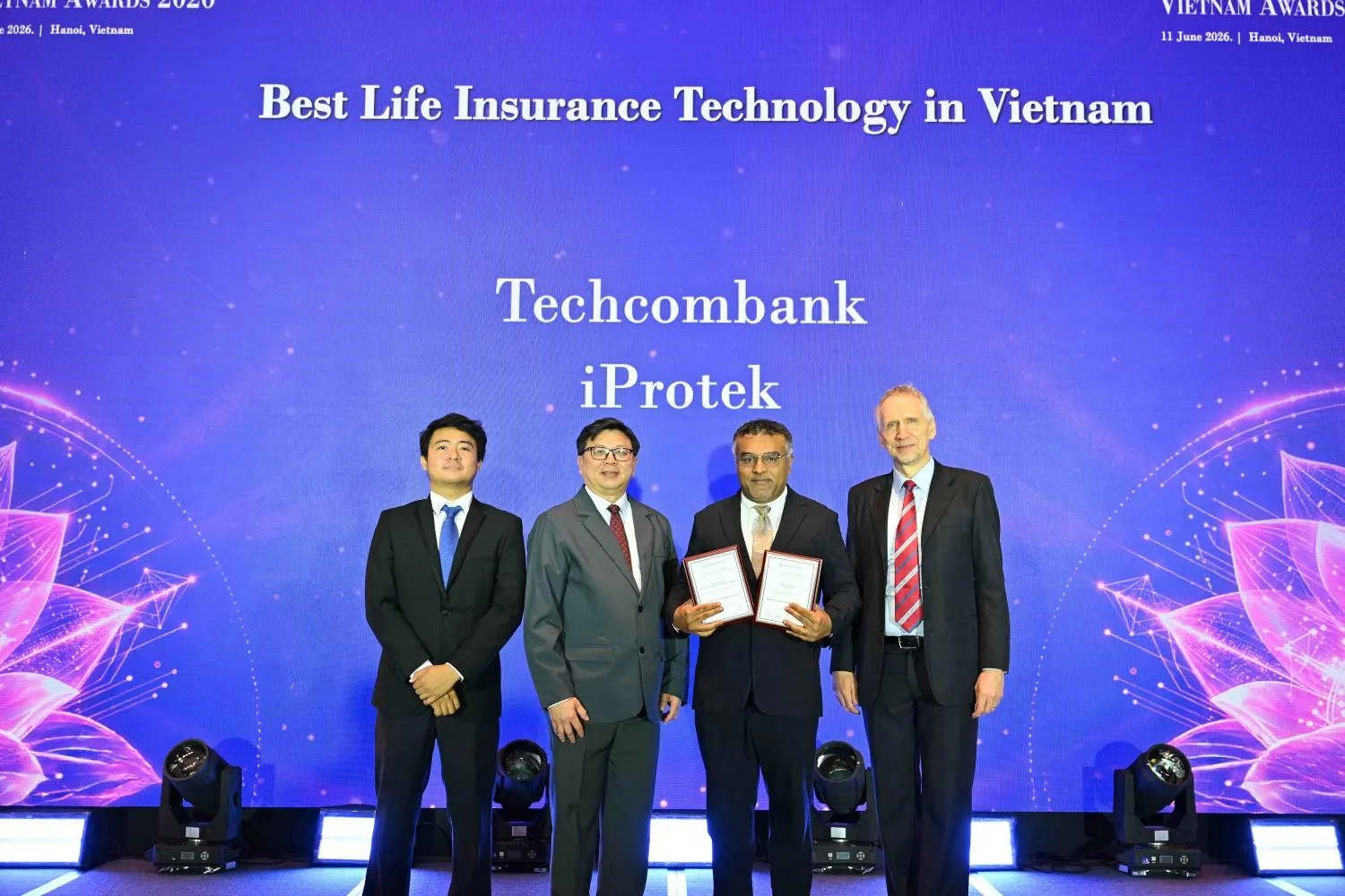 Techcom Life giữ vững vị trí số 1 bancassurance, lọt Top 5 doanh thu phí bảo hiểm mới