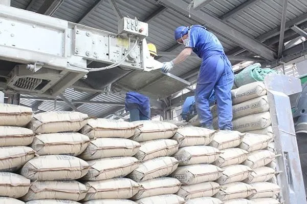 Doanh nghiệp sắt thép, xi măng, nhiệt điện sắp giao dịch hạn ngạch phát thải trên sàn carbon
